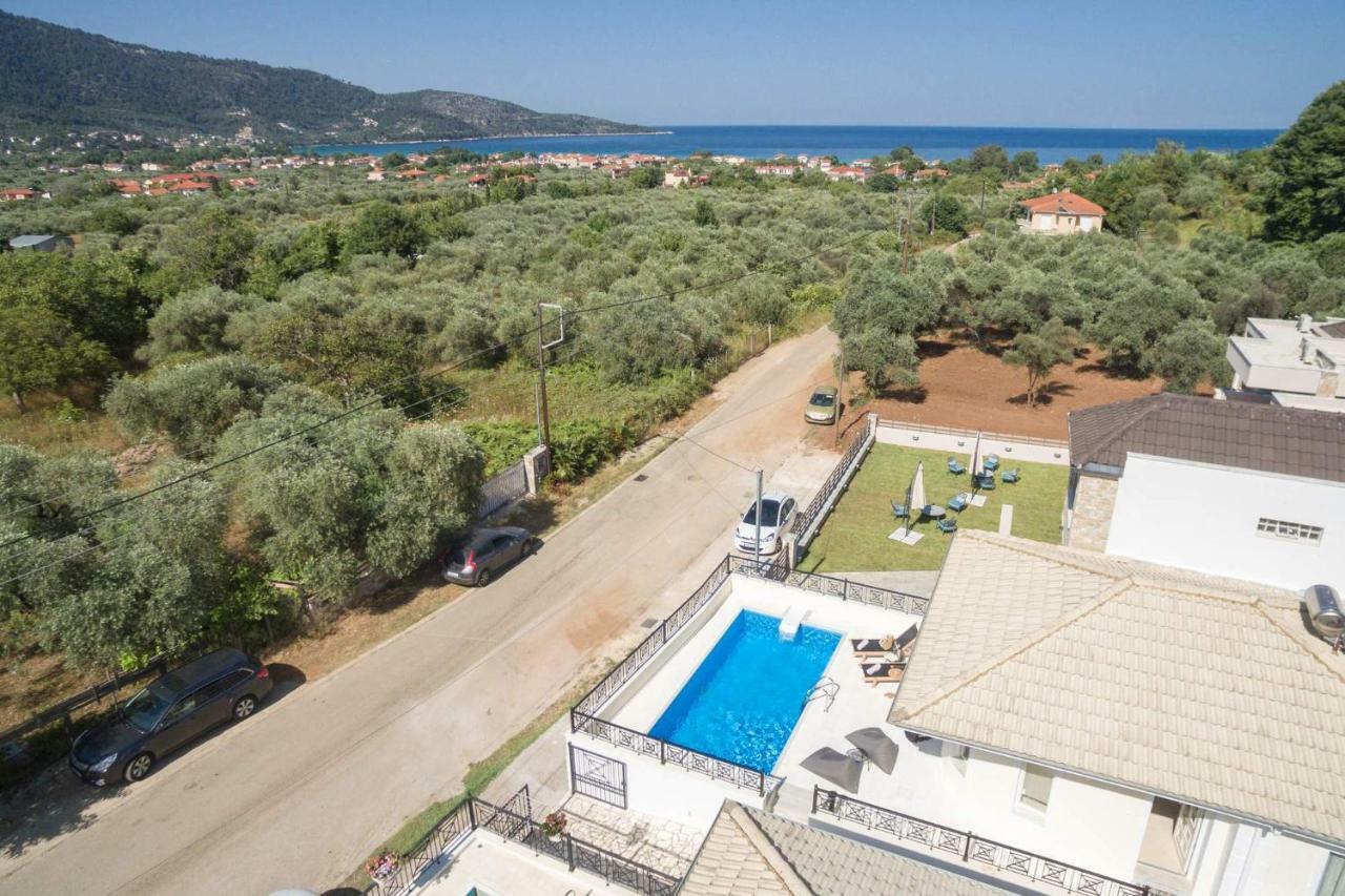 Arsenoi'S Pool Villa Скала-Потамиас Экстерьер фото
